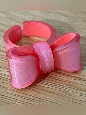 pink bow ring NEW acrylic statement bow ring size 7